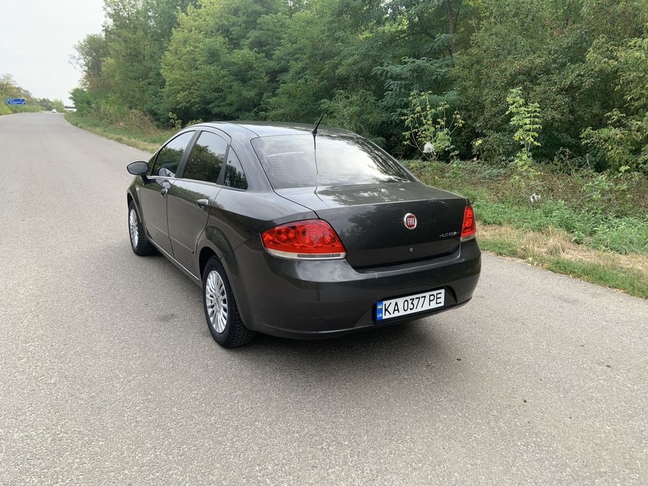Продам Fiat Linea
