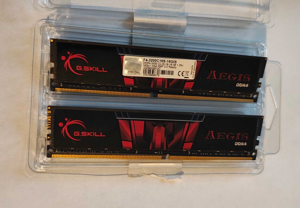 Pamięć RAM G.SKILL DDR4 32GB (2 x 16GB) 3200 CL 16 XMP Aegis