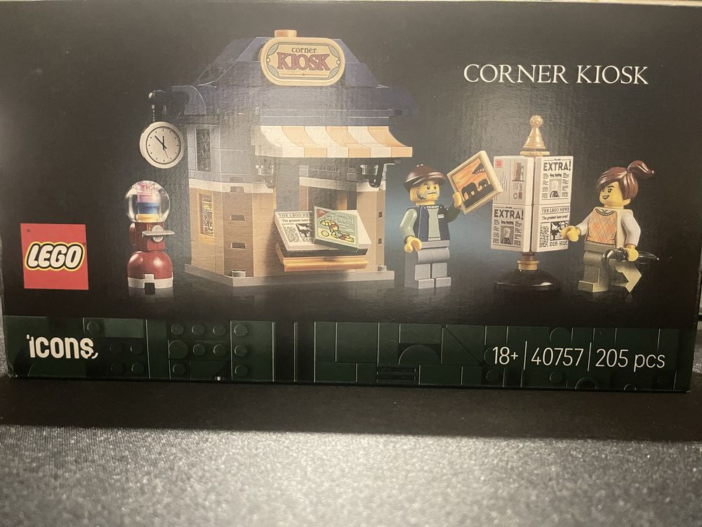 Sprzedam zestaw lego icons corner kiosk 40757