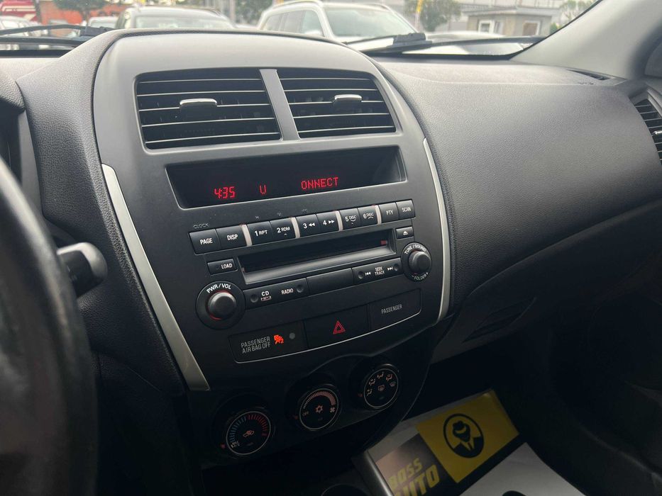 Mitsubishi Outlander Sport 2013