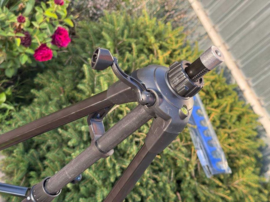 Фидерная тринога TRAPER Competition Tripod с регулировкой и уровнем