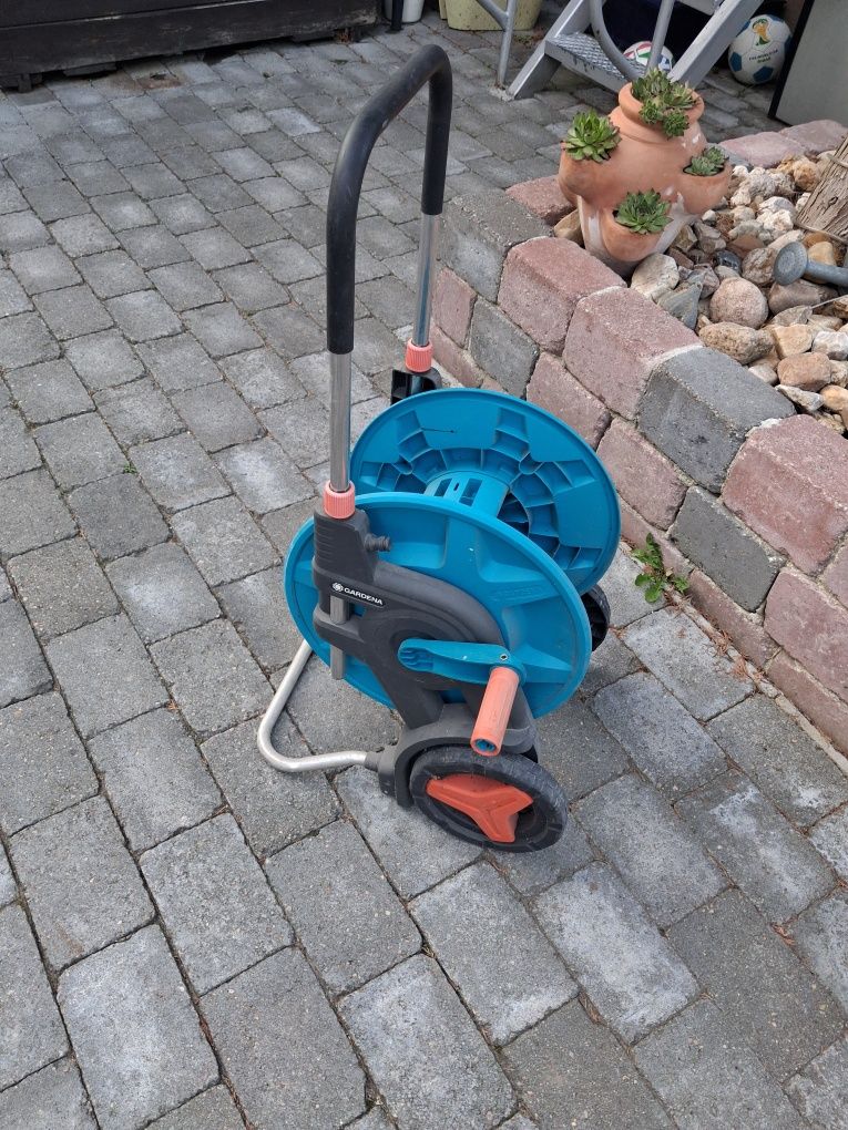 Zwijacz nawijacz na węża