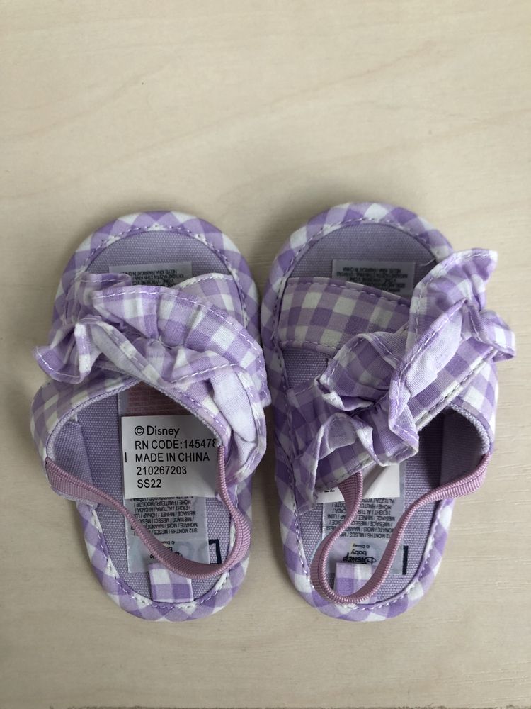 Дитяче взуття для малюків в коляску пінетки сандалі босоніжки