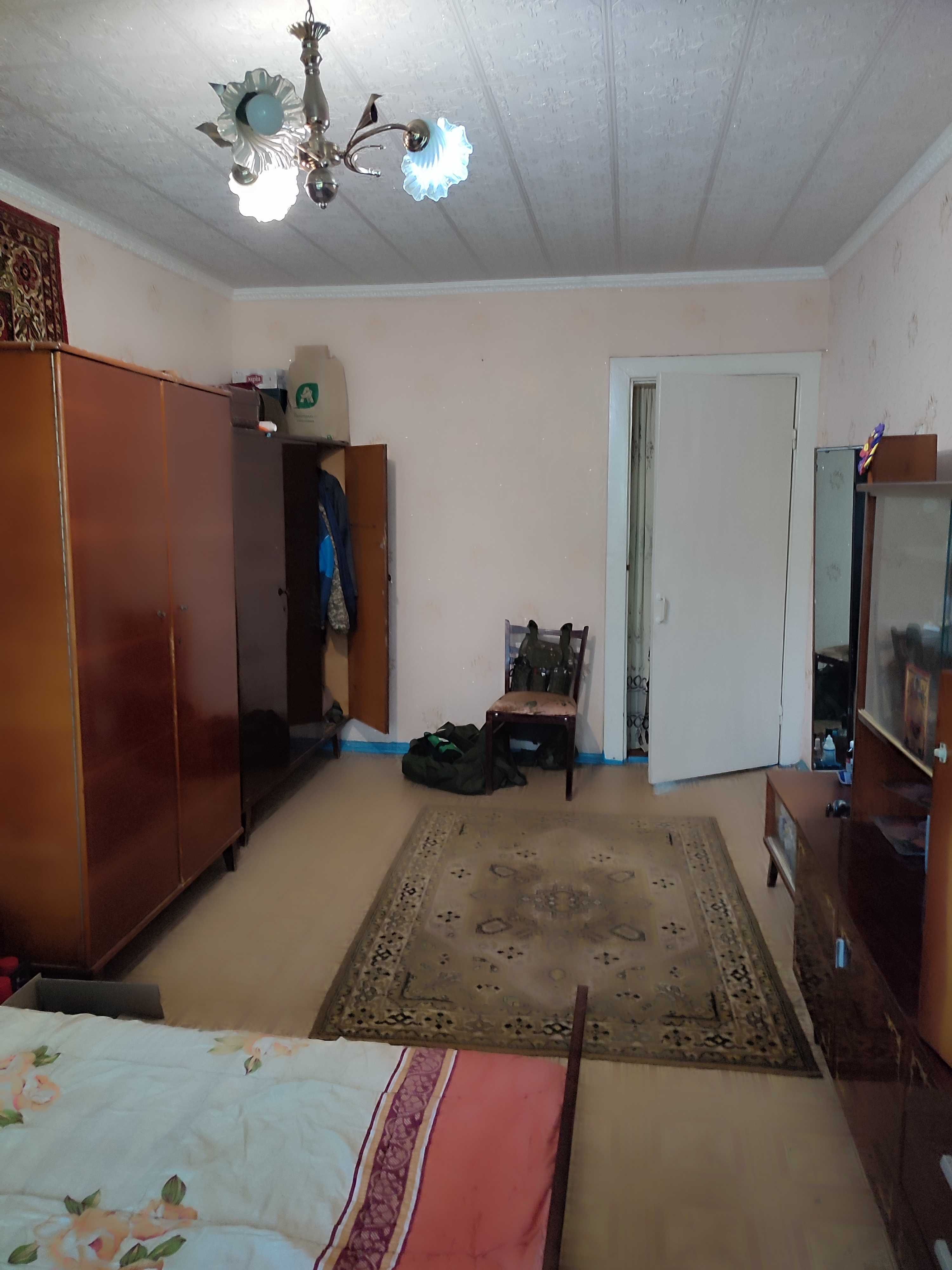 Продам двухкомнатную квартиру.