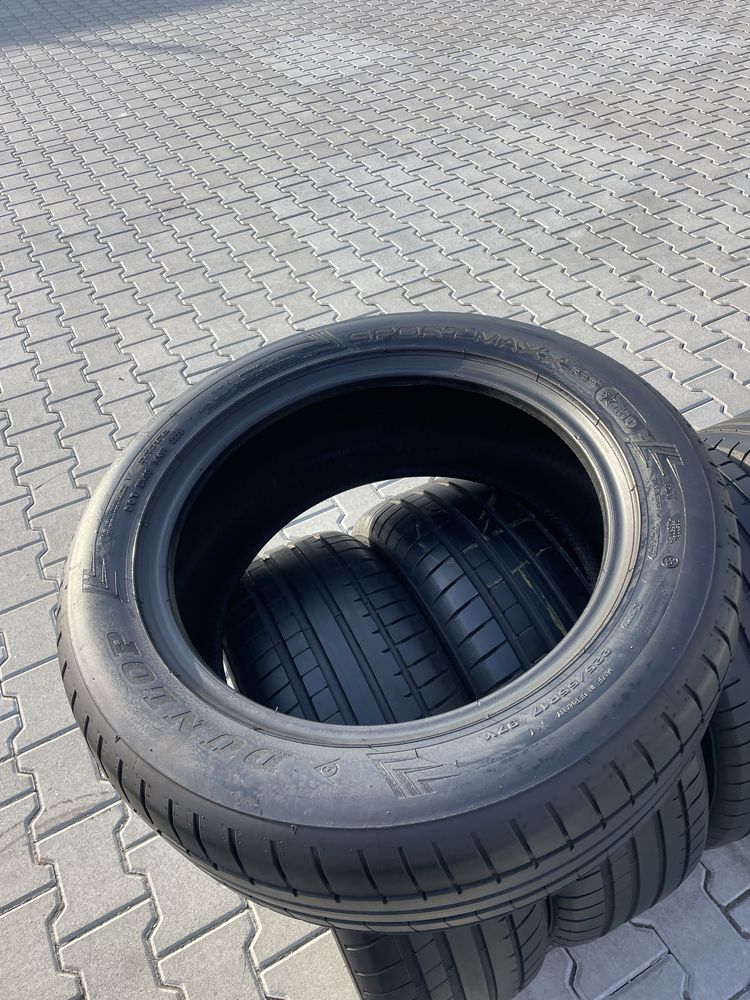 Колеса/резина/гума 225/55R17 Dunlop