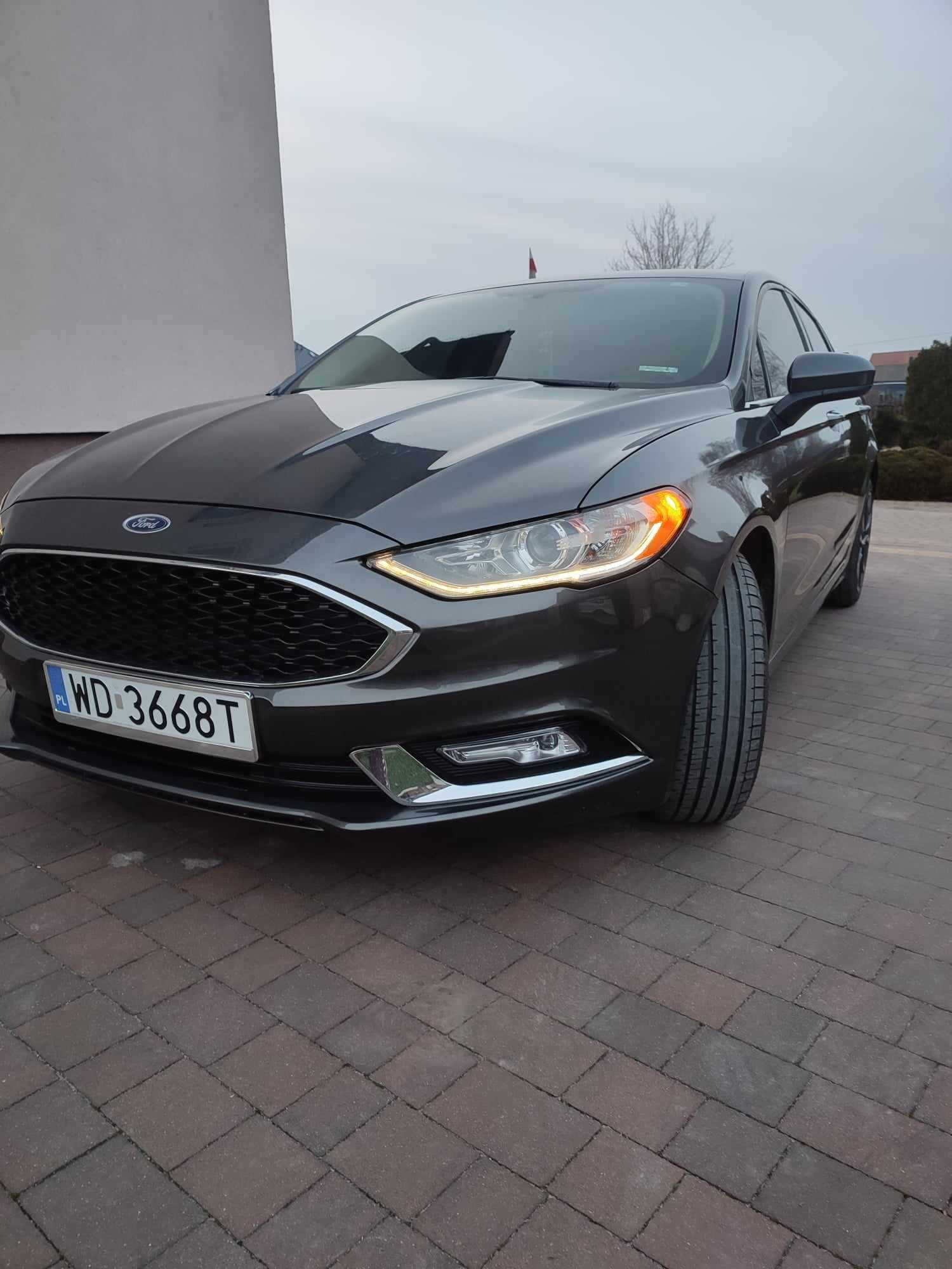 Ford Fusion 2018 rok