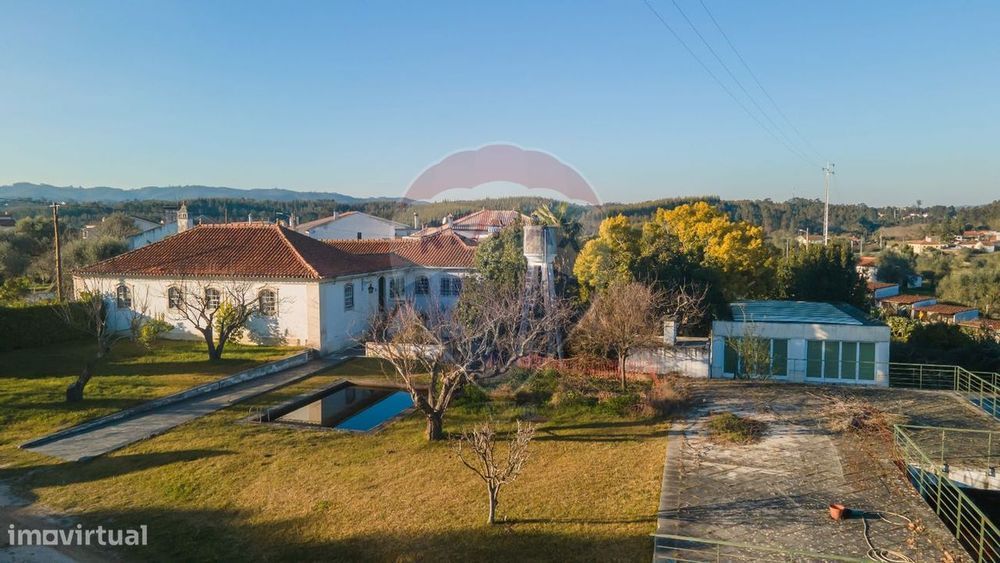 Moradia T7 para venda