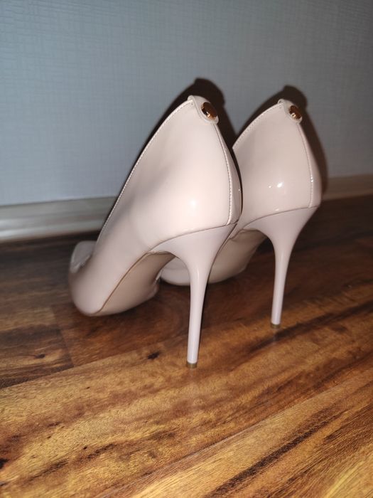 Туфлі жіночі Gelsomino бежеві