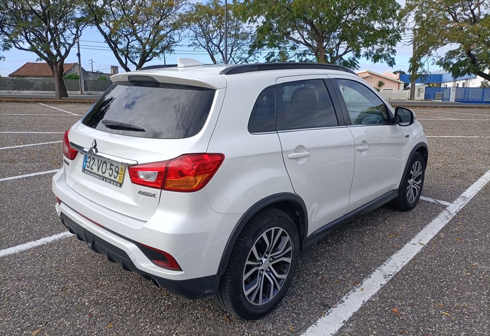 Mitsubishi ASX 1.6 DI-D Connect Edition