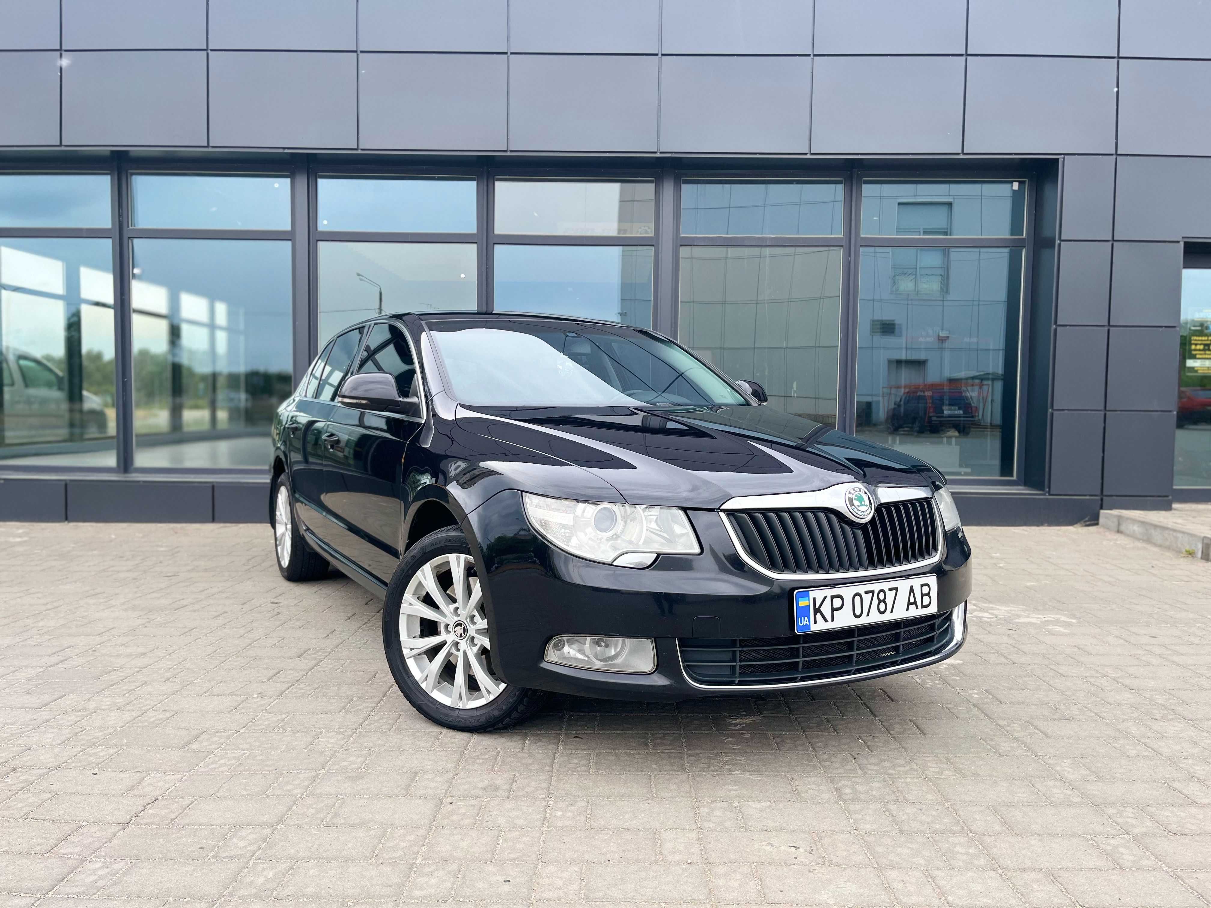 Skoda Superb Oficial