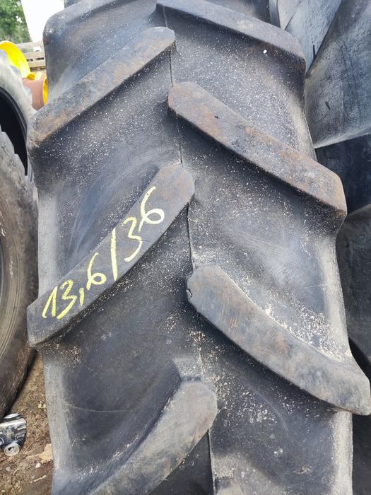 opona 13,6 r36 Continental contrakt Ac90