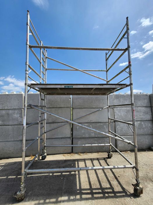 Rusztowanie Jezdne aluminiowe Eurotower  4,3 m roboczego 134x 245 cm