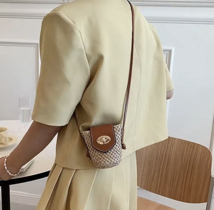 женская трендовая маленькая соломенная сумка zara