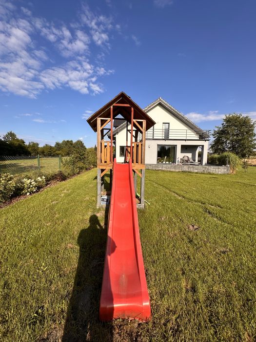 Domek drewniany plac zabaw dla dzieci