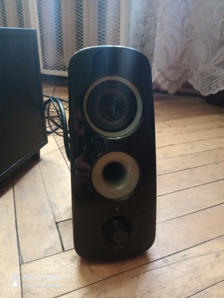 Акустика Logitech 2.1