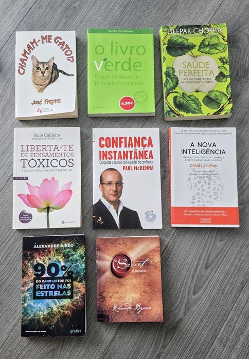 Livros diversos.