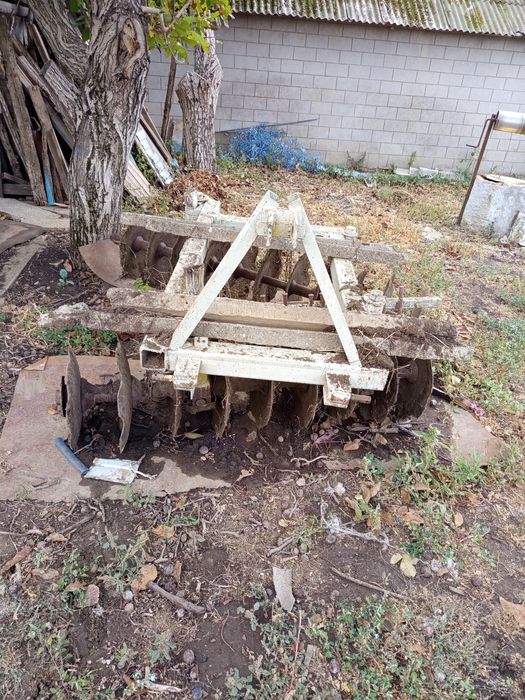 Дисковая борона .