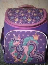Рюкзак для дівчинки