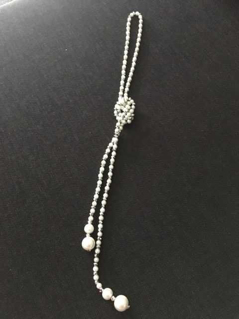 Wisiorek sztuczne perły, biały, długość 100 cm