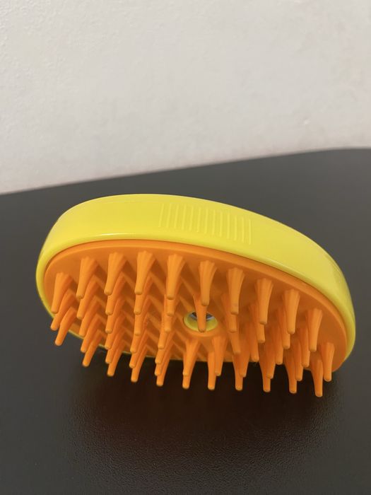 Расческа с отпаривателем для кошки