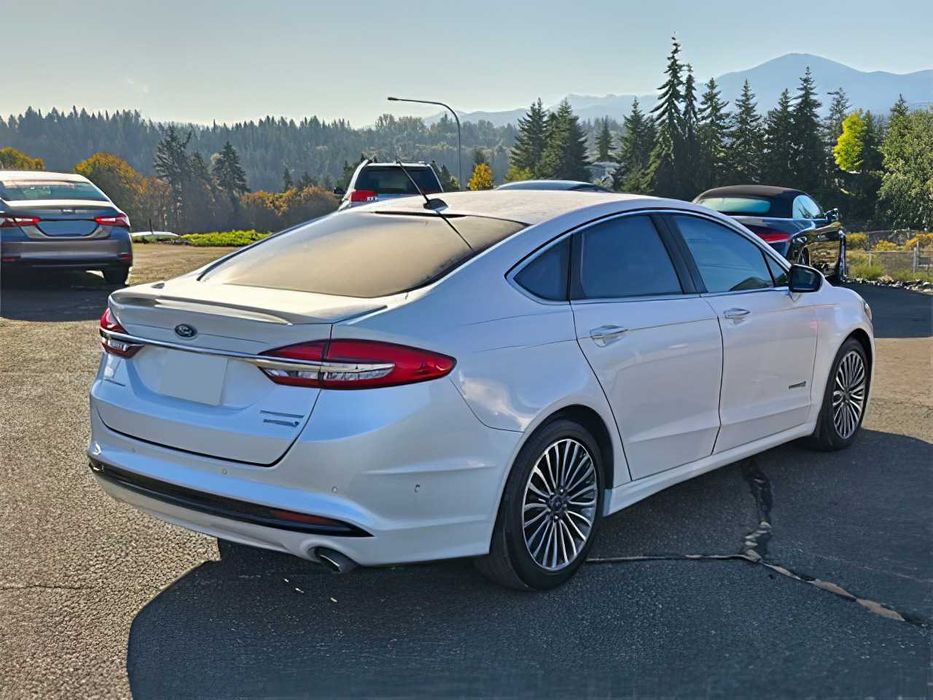 Ford Fusion      2018