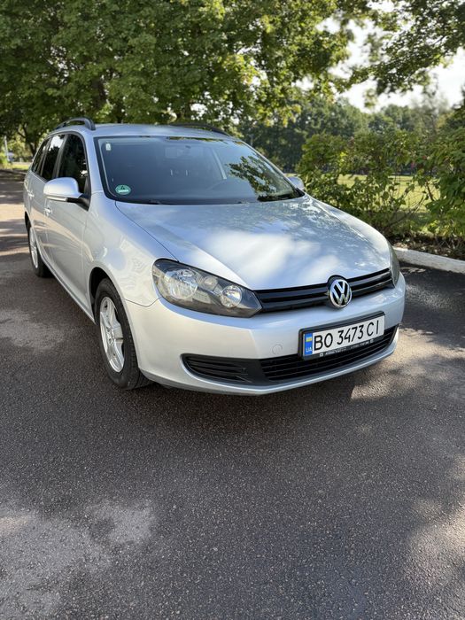 Volkswagen Golf VI універсал