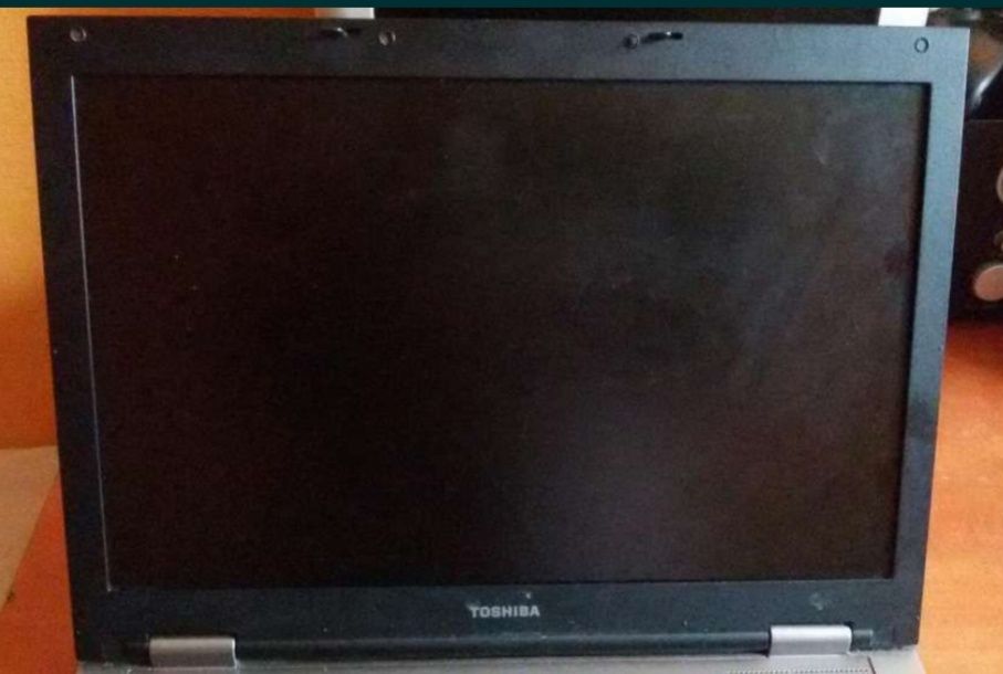 Laptop Toshiba Satellite Pro A120. Uszkodzony