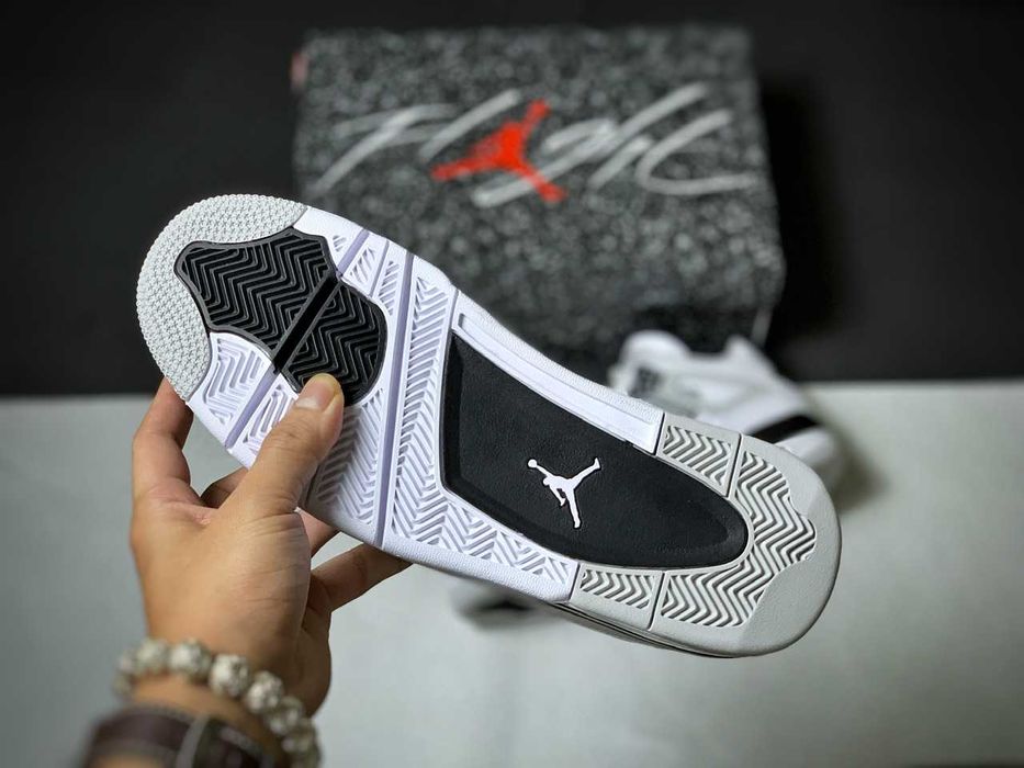 Jordan 4 military black