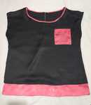 Blusa acetinada preta e vermelha tamanho L