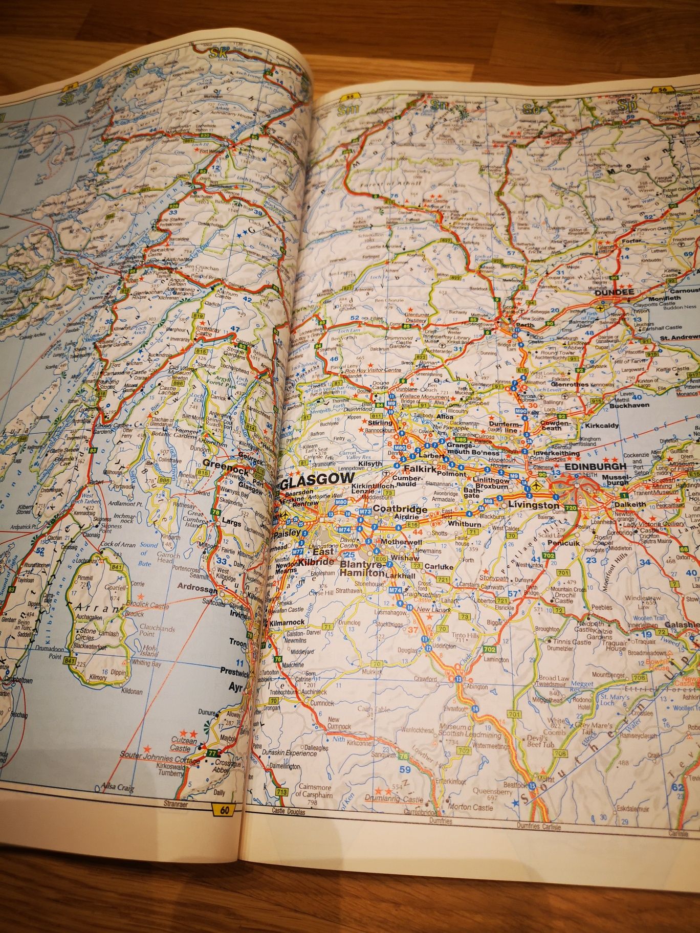 Atlas drogowy samochodowy Marco Polo Europa 1:800000