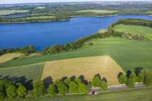 Działki nad jeziorem - Mazury