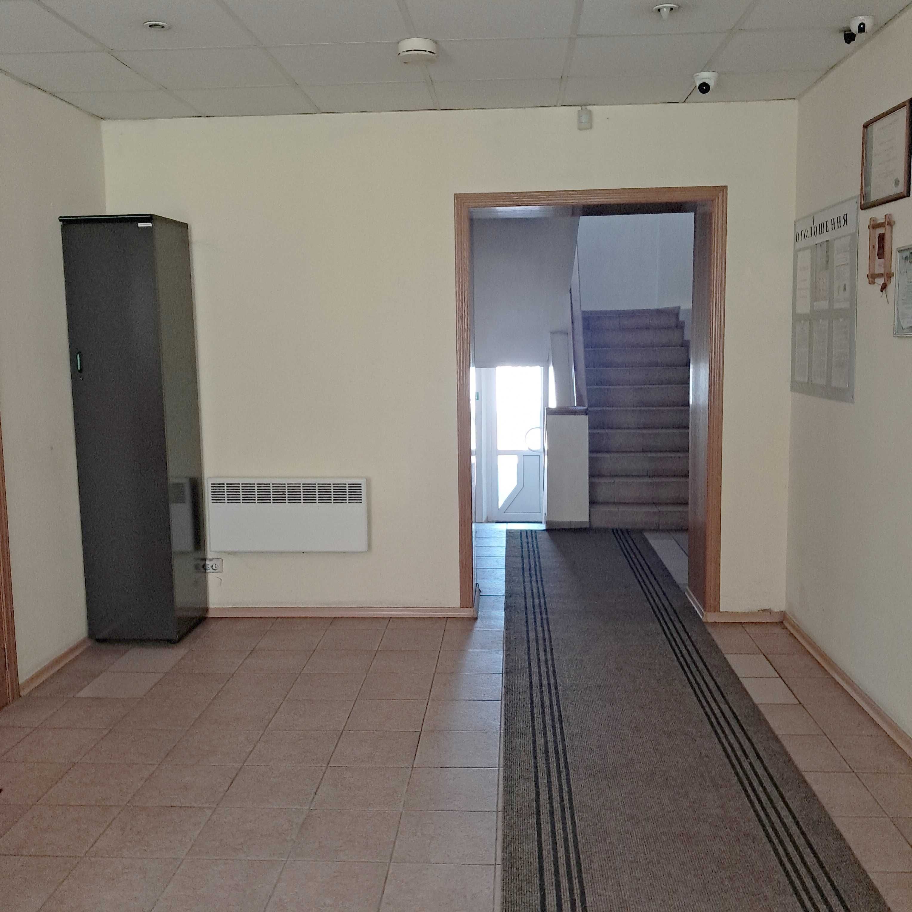 Здам офіси від 25 м2.Охорона.Паркування.М Вокзальна-10 хв пішки. Без %