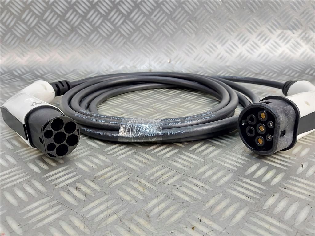 Przewód kabel ładowania Phev ford kuga MK3 escape 2020