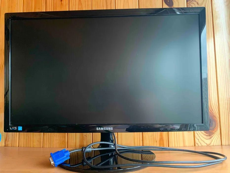 Монітор Samsung Syncmaster S22B150N