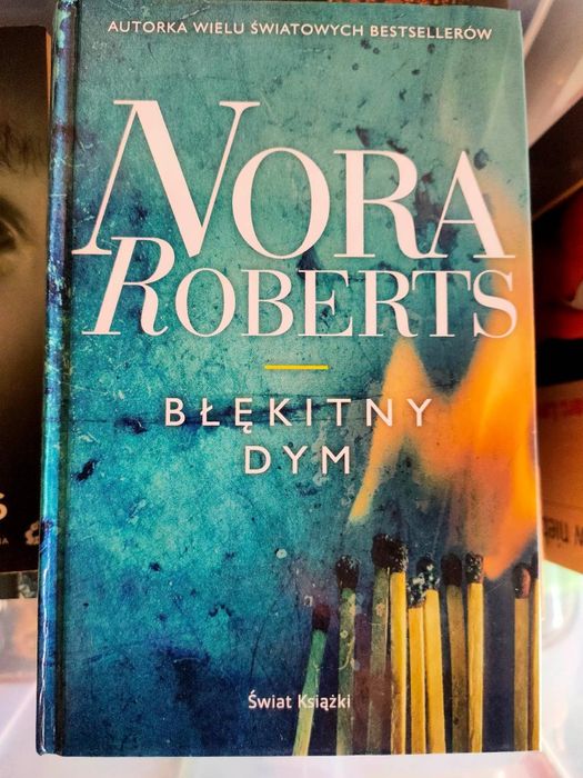 Nora Roberts Błękitny dom