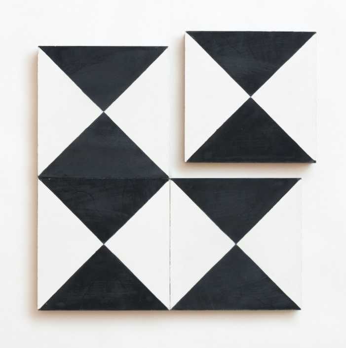 Mosaico Hidráulico Verdadeiro produzido manualmente Preto e Branco
