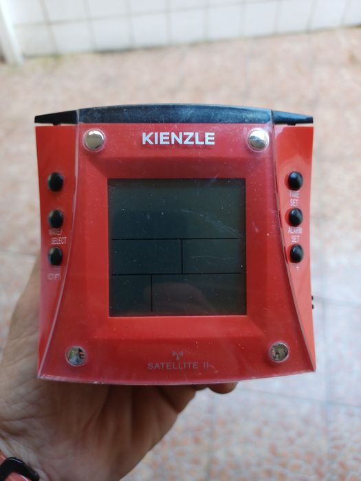 Relógio despertador digital