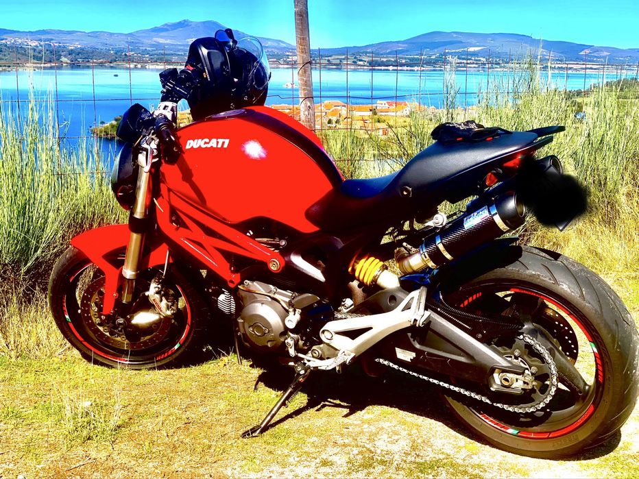 Ducati monster + abs