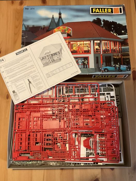 Faller - Café dancing H0