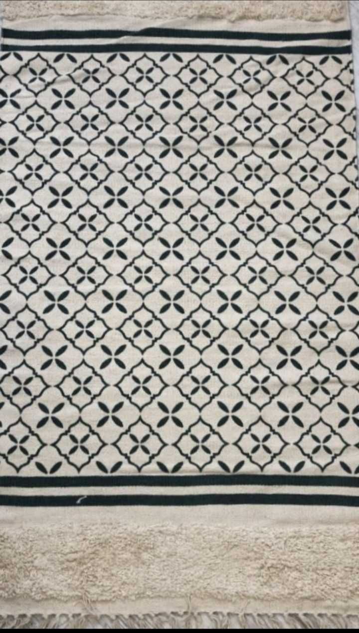 Натуральний килим в етно стилі Tukan з Німеччини.