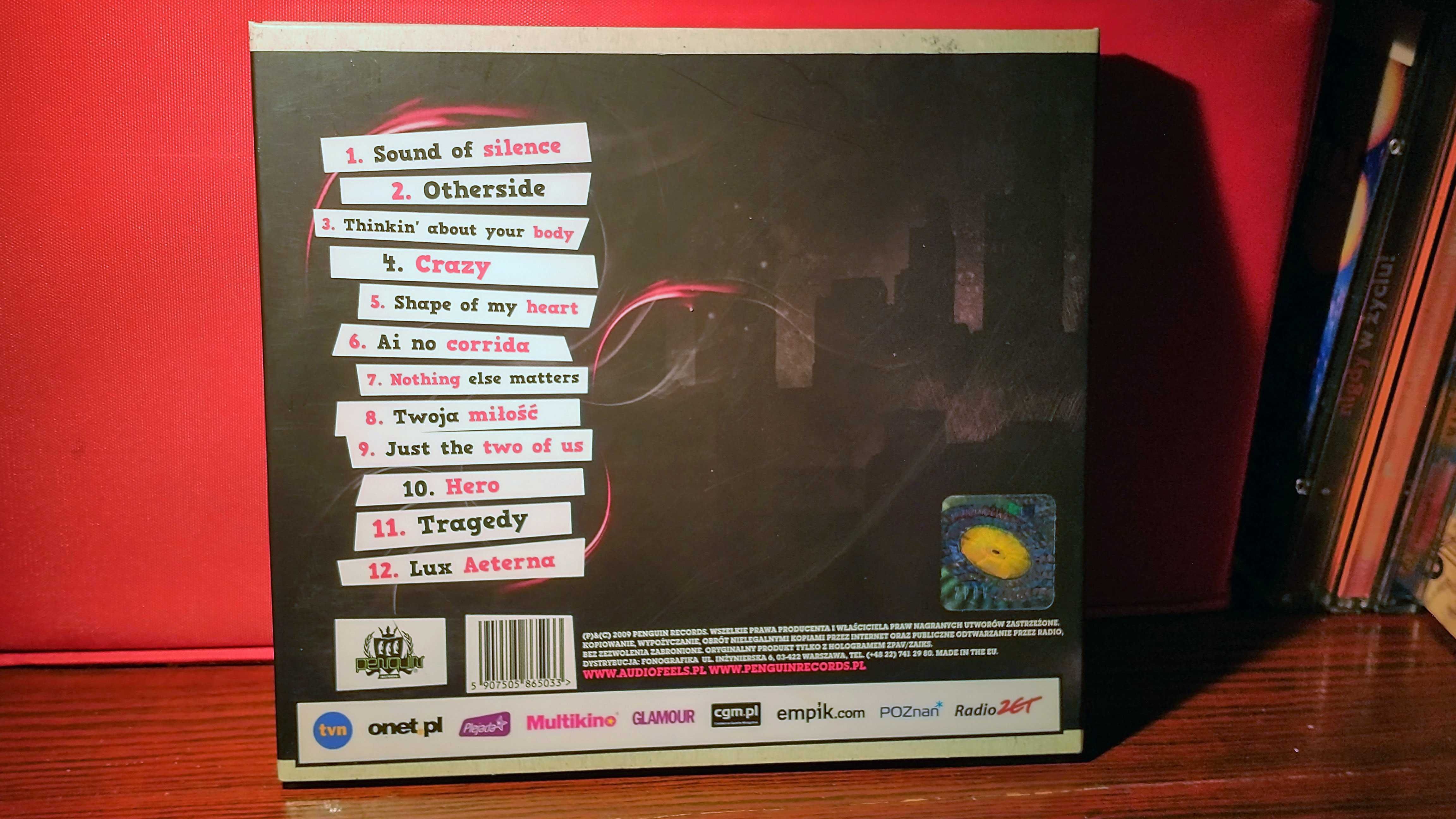 CD Audiofeels - Uncovered / autografy zespołu !!!