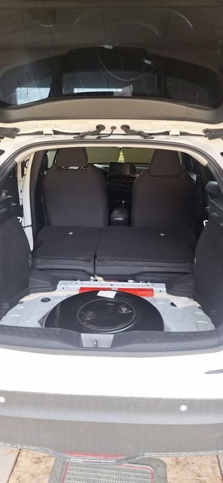 Toyota C-HR 1.8 hybrid  salon gaz LPG