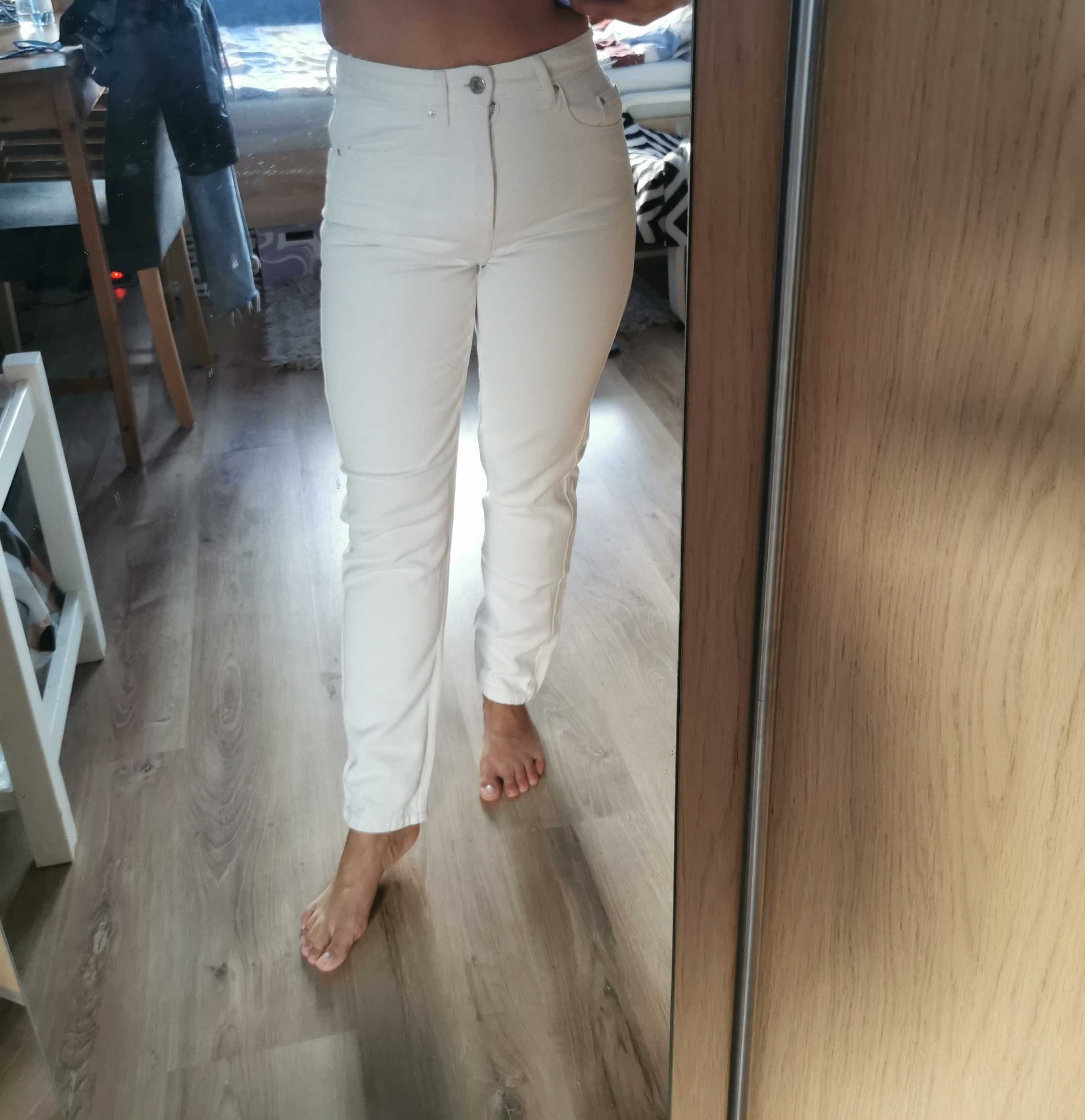 Jeansy mom high waist białe 34