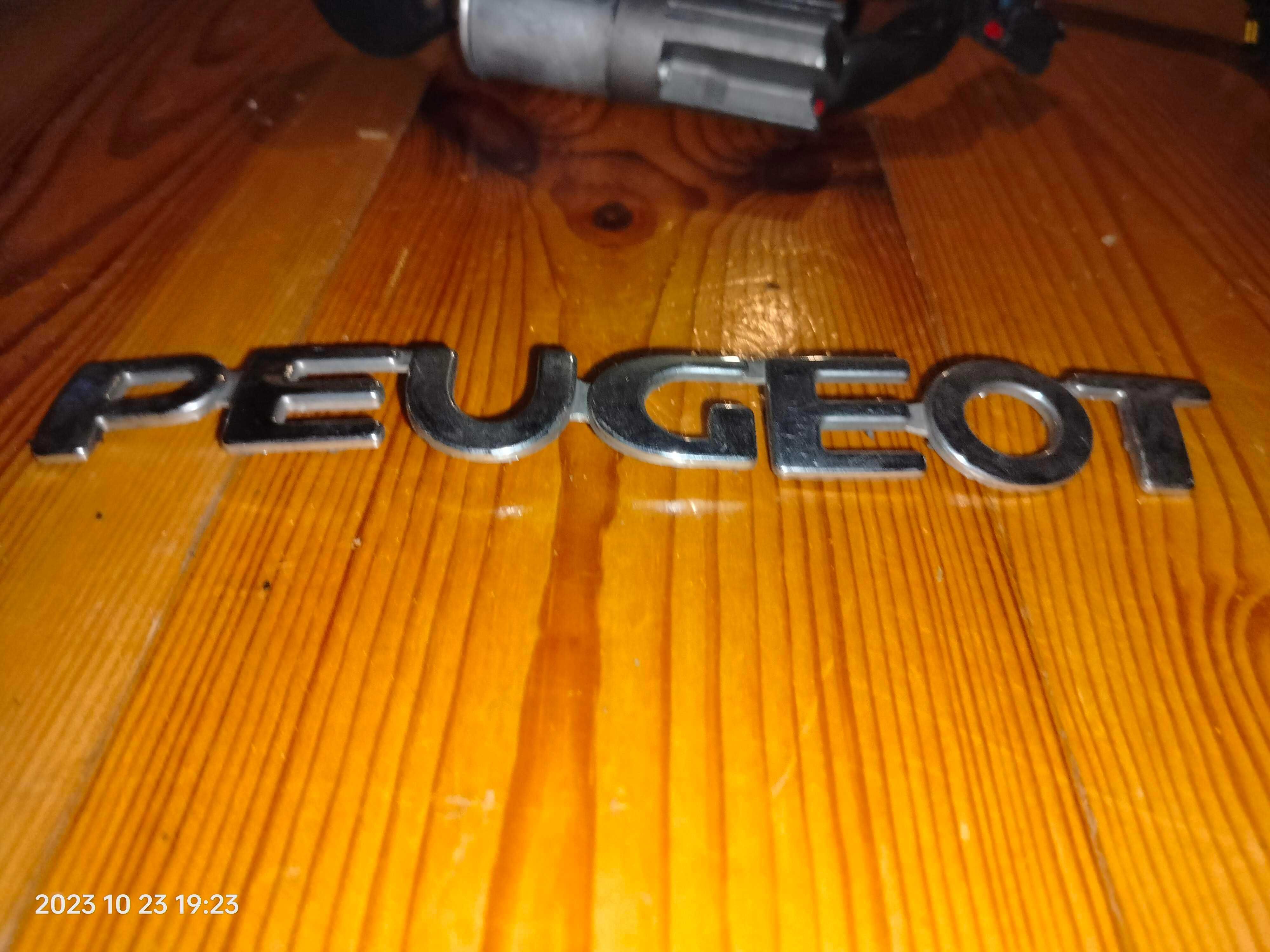 Peugeot 206 emblemat znaczek napis klapy