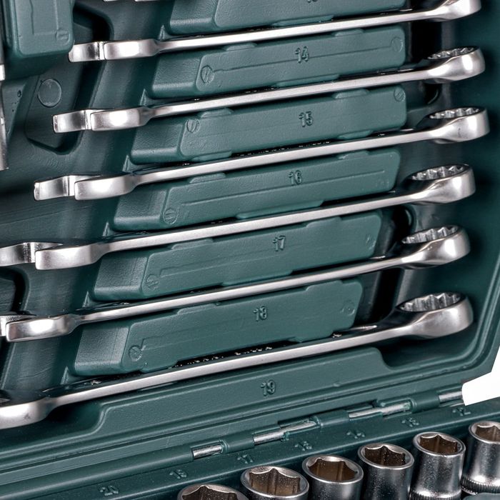 Профессиональный набор инструментов Gut Meister 216 ед. Ключи Германия