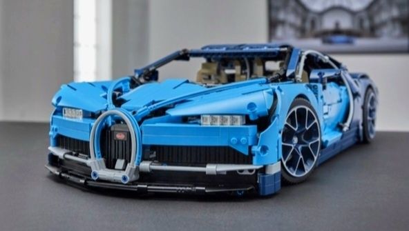 Technik 42083 Bugatti Chiron