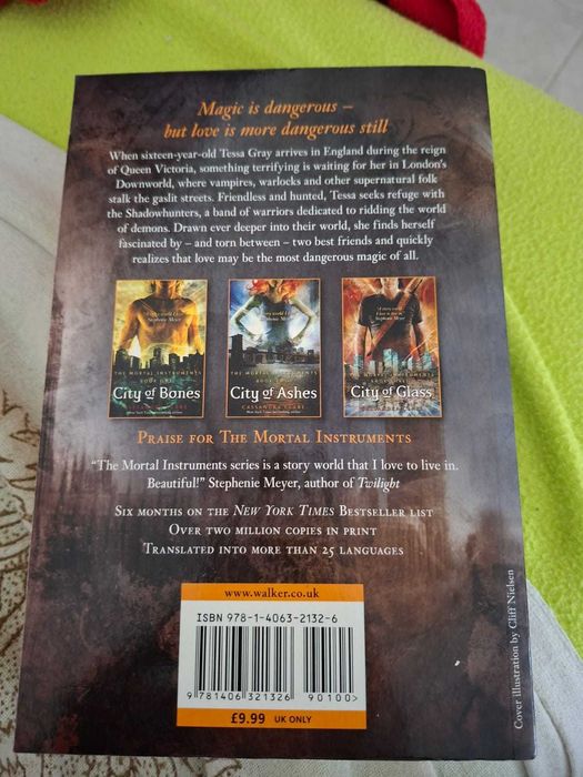 The infernal devices: Clockwork Angel