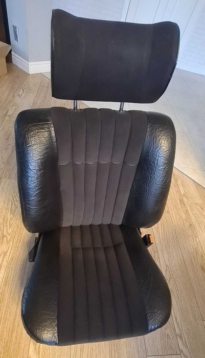 Fotele przód BMW E21 oryginał SUPER STAN