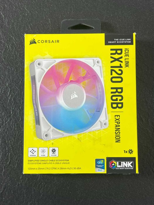Wentylator Corsair iCUE LINK RX120 RGB Biały