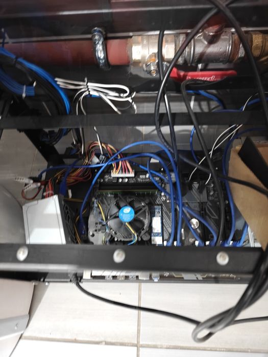 Zestaw do kopania kryptowalut